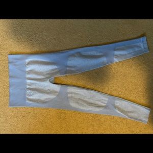 Seamless gym shark look-a-like leggings